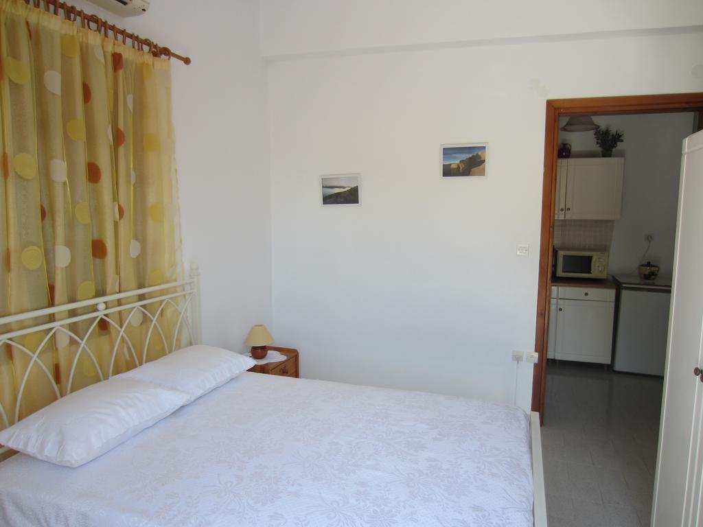 Katerina Apartments Triovászalosz Kültér fotó