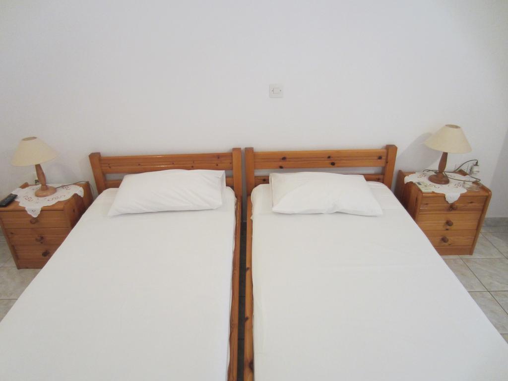 Katerina Apartments Triovászalosz Kültér fotó